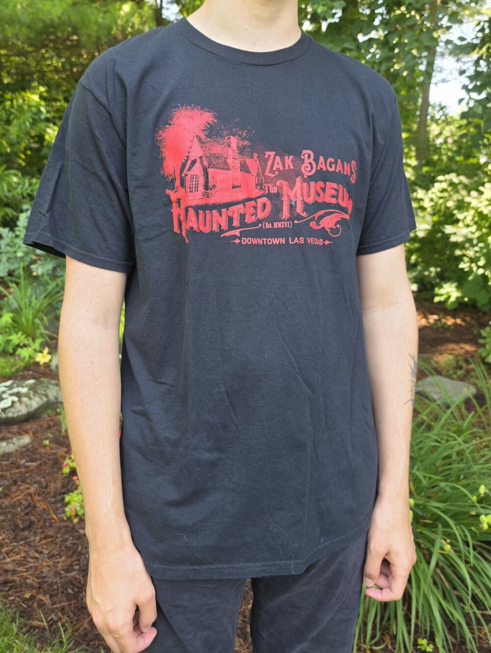 Zak Bagans' The Haunted Museum Las Vegas T-Shirt (L)